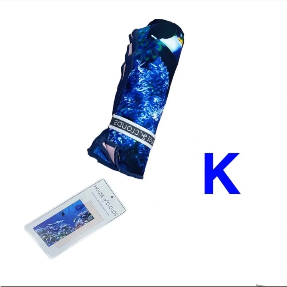 HOUSE OF CLOUDS NWT Microfiber Beach Towel “K”